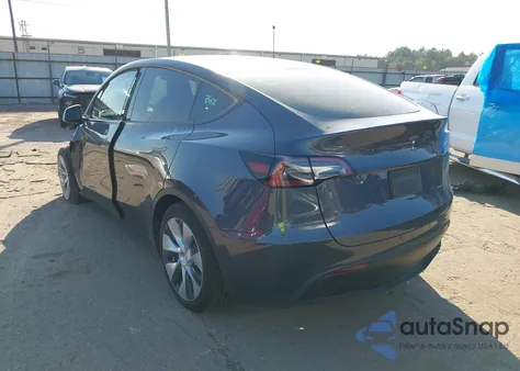 2023 Tesla Model Y Awd/Long Range Dual Motor All-Wheel Drive from USA, damaged, VIN 7SAYGAEE9PF969545